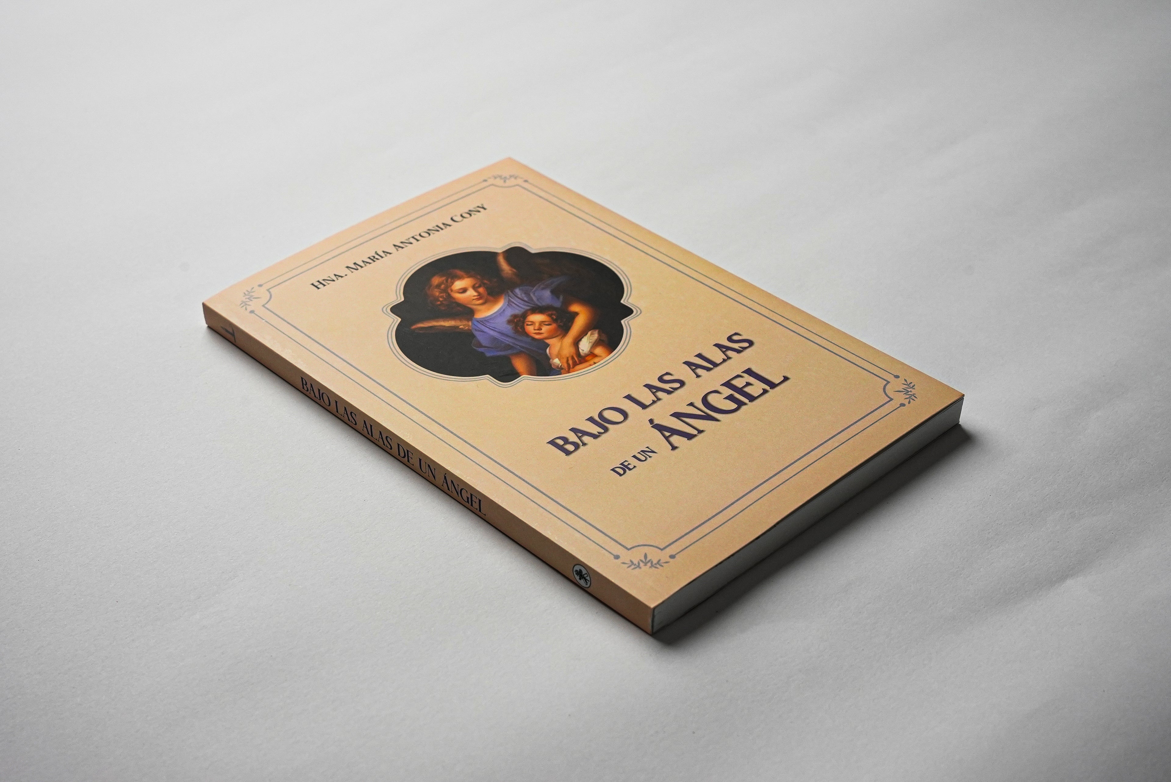 Bajo las Alas de un Ángel