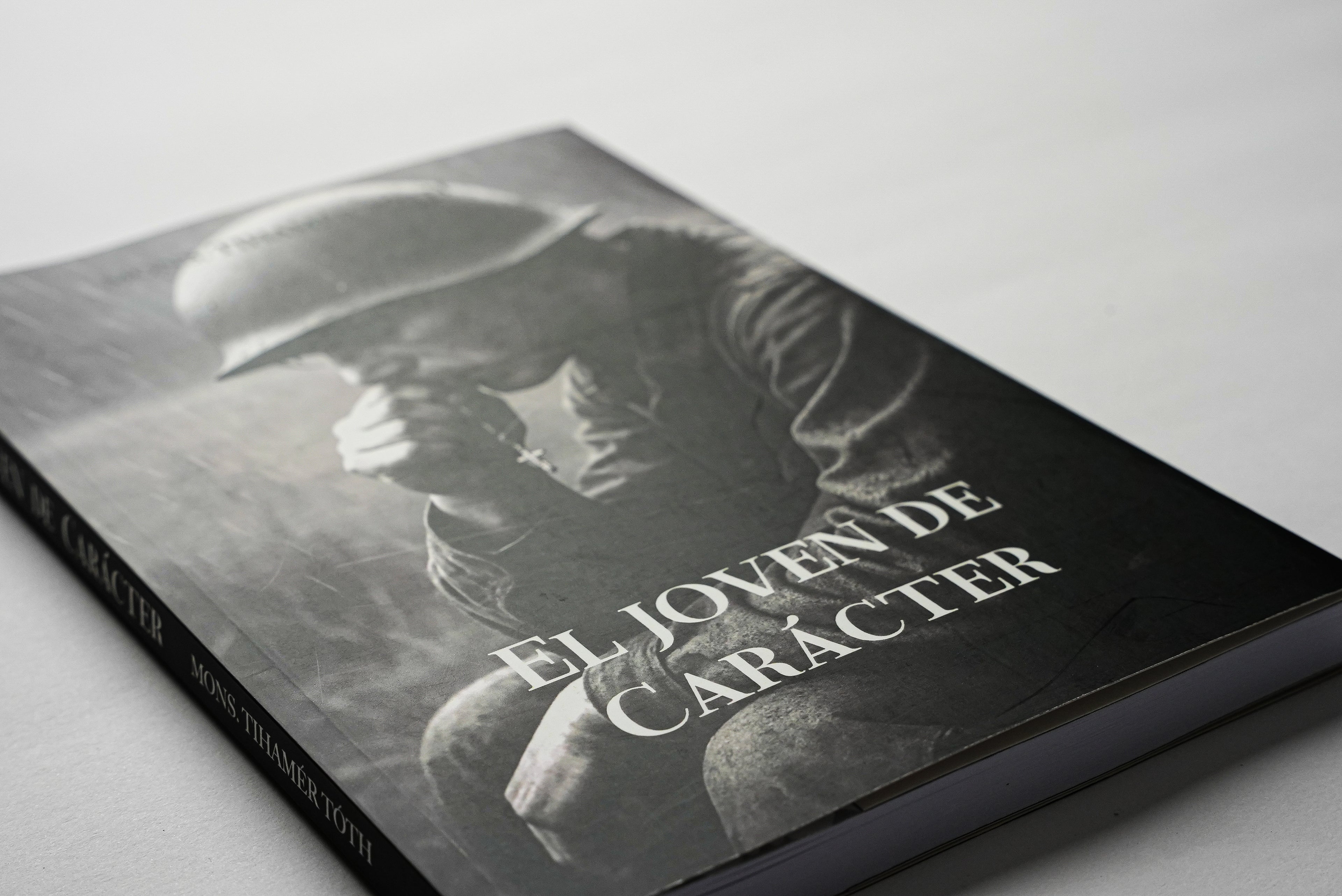 El Joven de Carácter