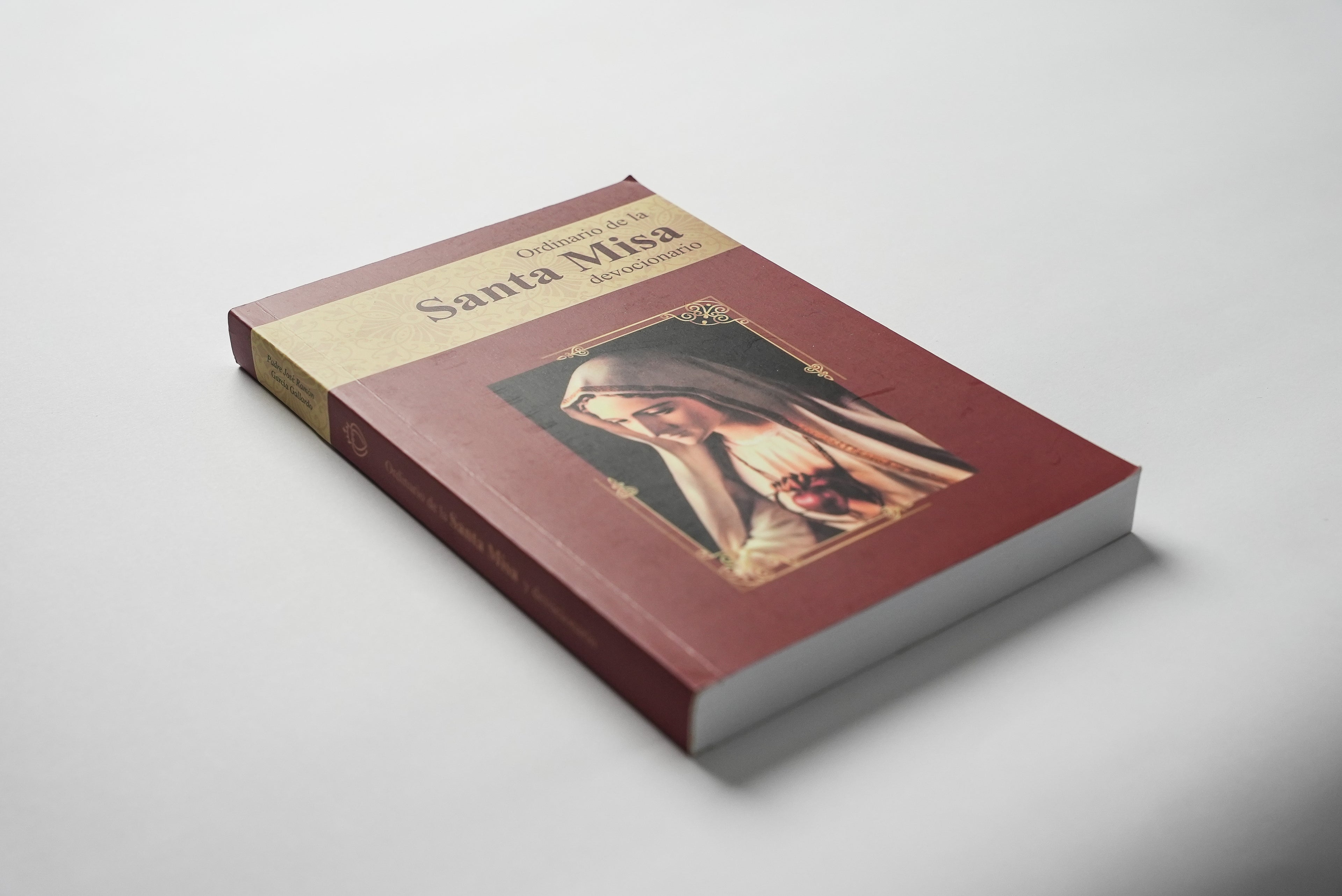 Ordinario de la Santa Misa (Devocionario)