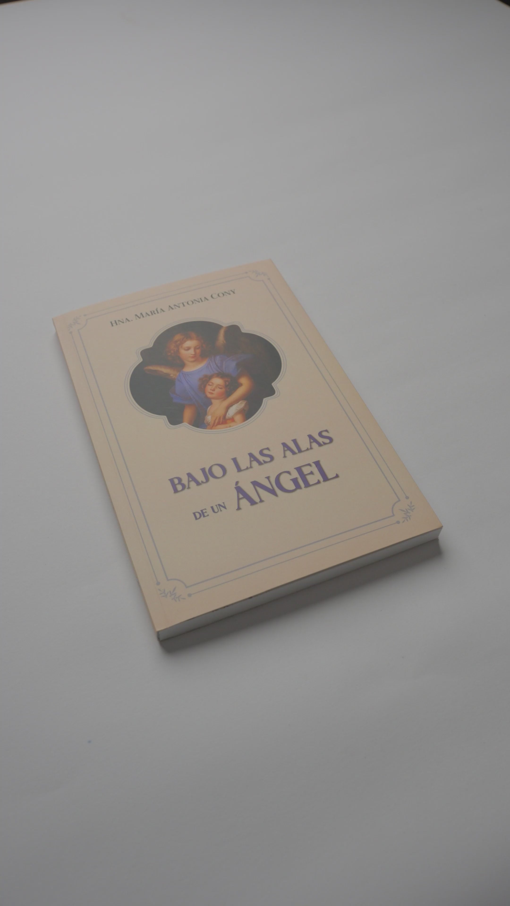 Bajo las Alas de un Ángel